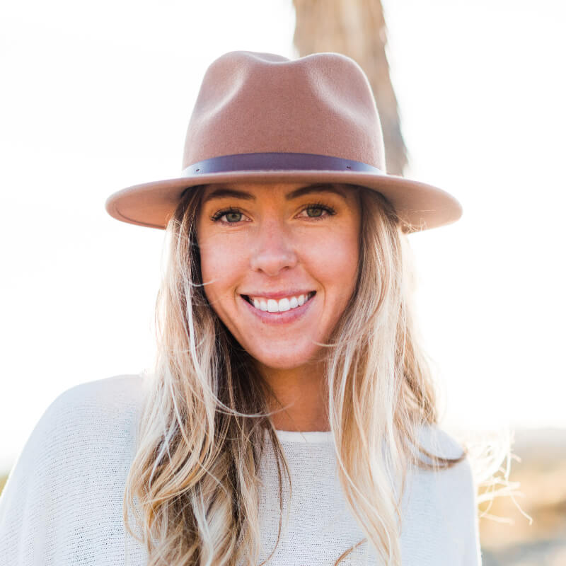 Mary Green, Sales Manager