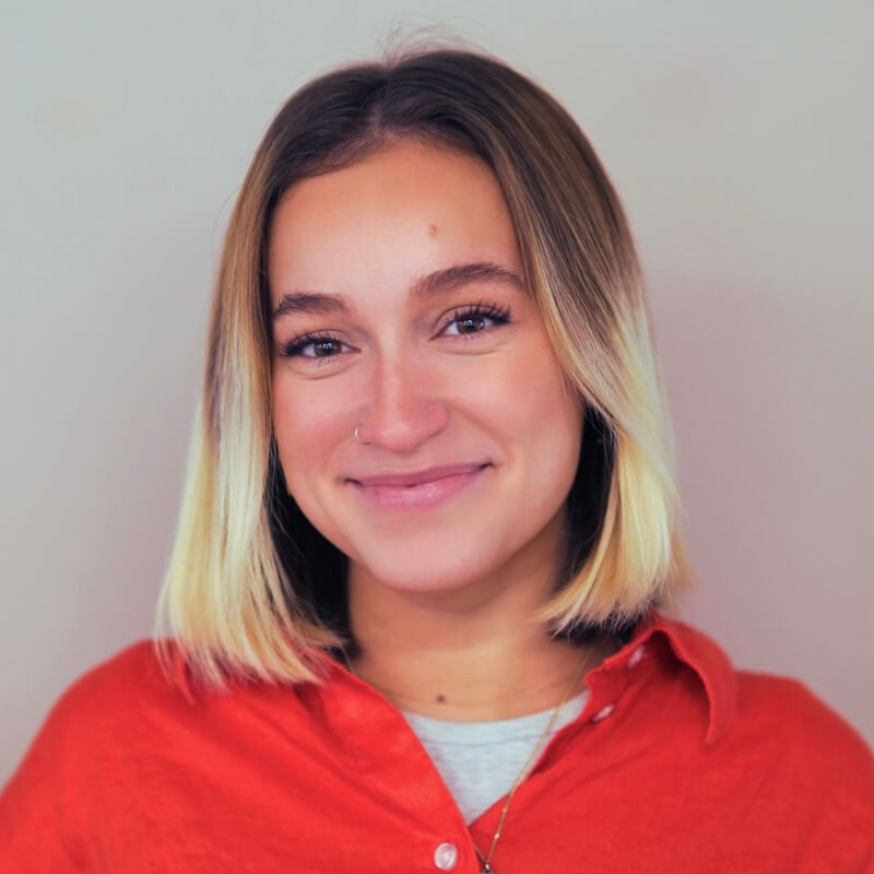 Olivia Lutz, Inventory Specialist